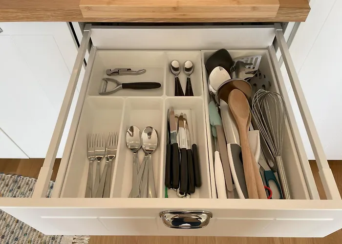 アパート Mari'entu クアルトゥ・サンテーレナ